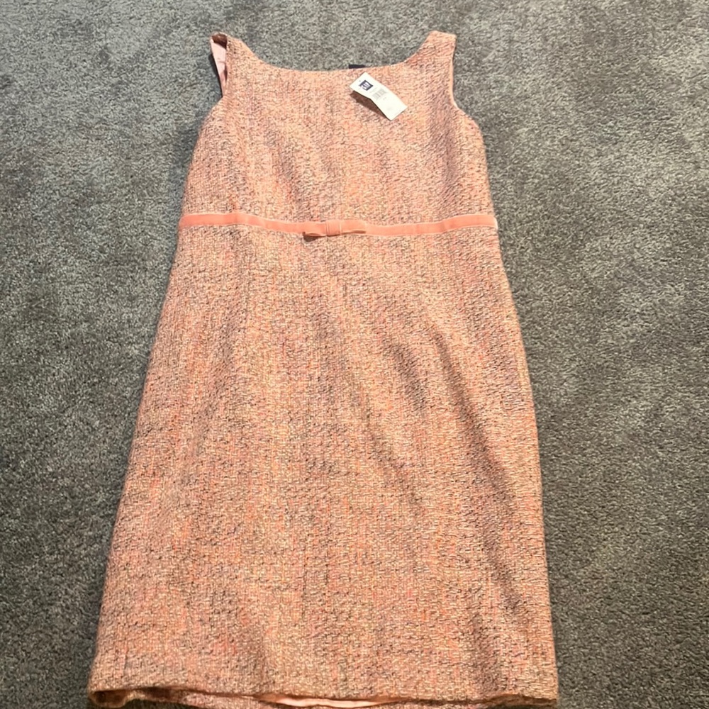 NWT Gap dress, sheath…. CLASSY